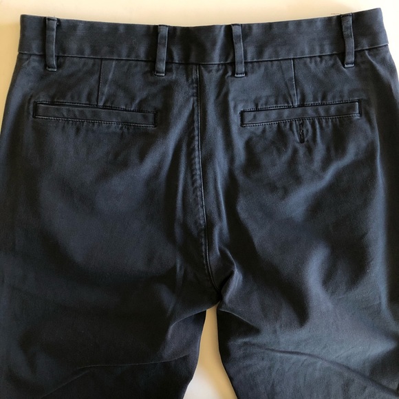 Everlane Navy The Midweight Slim Chino. Sz 31x30 - Picture 6 of 9